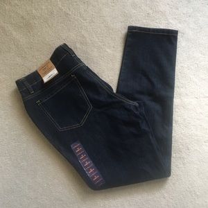 *NEW* Women's G.H. Bass & Co. Skinny Fit Jeans - Size: (10)